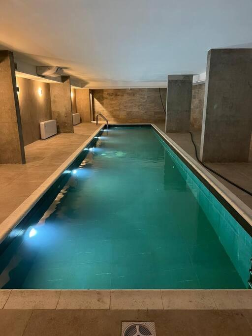 Encanto Mvd Piscina, Gym Y Cowork Montevideo